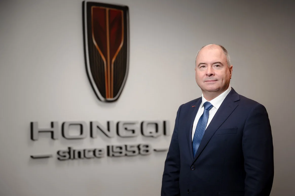 Интервью с Иваном Савельевым, исполнительным директором Hongqi в России для издания "Коммерсант"