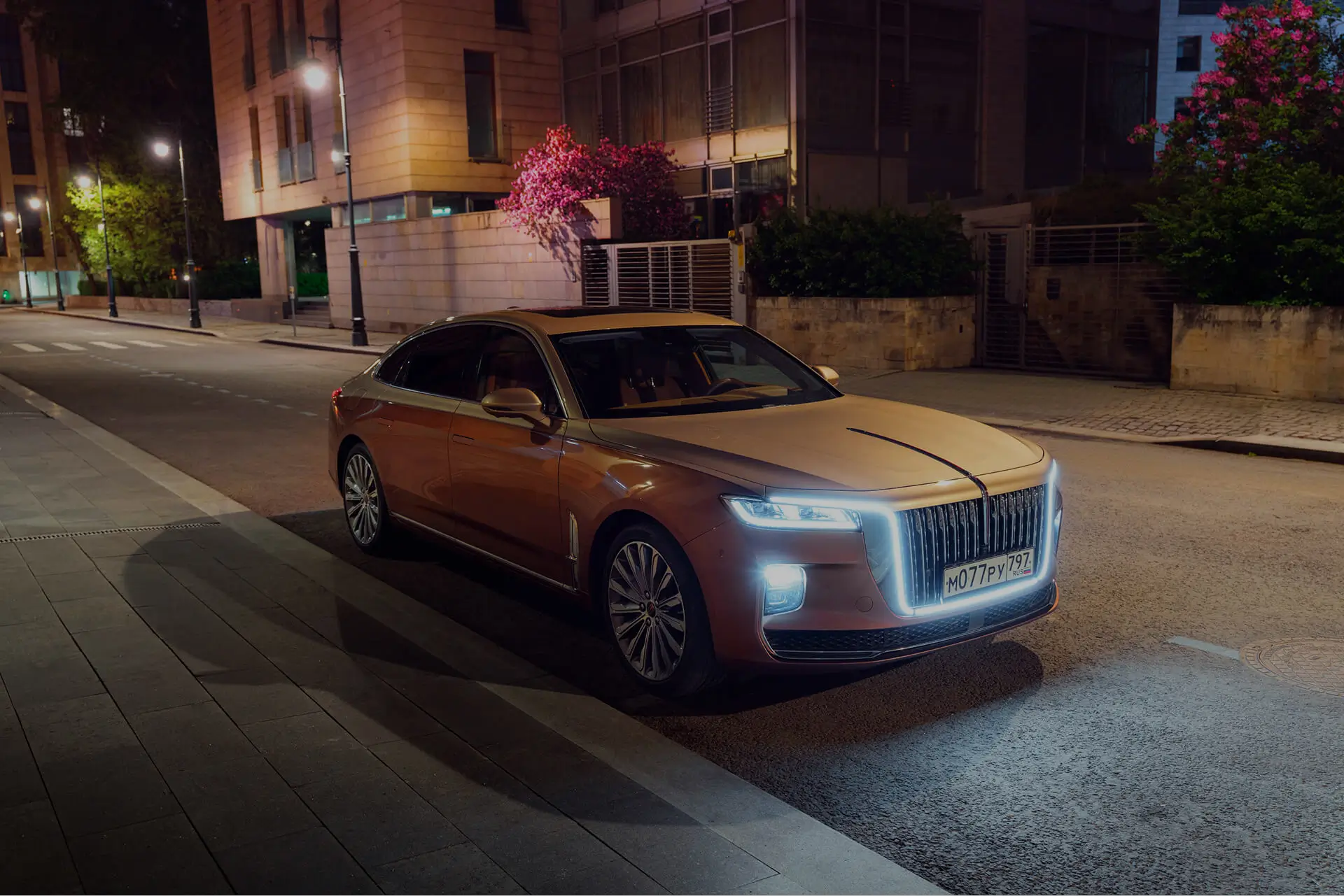 Станьте Официальным Дилером Hongqi в России