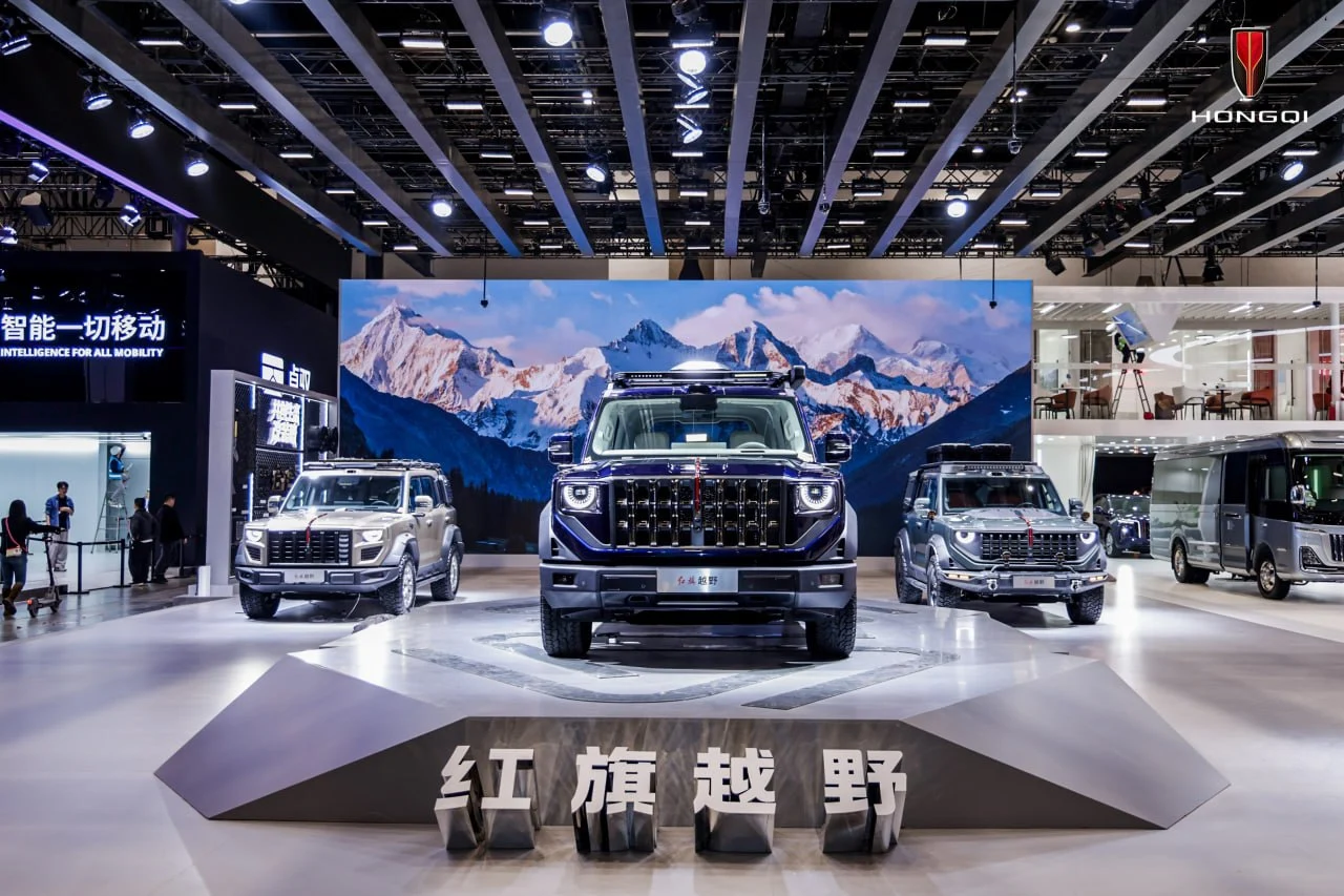HONGQI ПРЕДСТАВЛЯЕТ ФЛАГМАНСКИЕ НОВИНКИ И КОНЦЕПТ БУДУЩЕГО НА ПЕКИНСКОМ АВТОСАЛОНЕ 2026