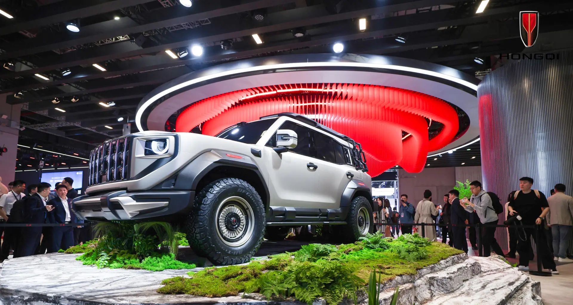 HONGQI на Пекинском международном автосалоне-2026