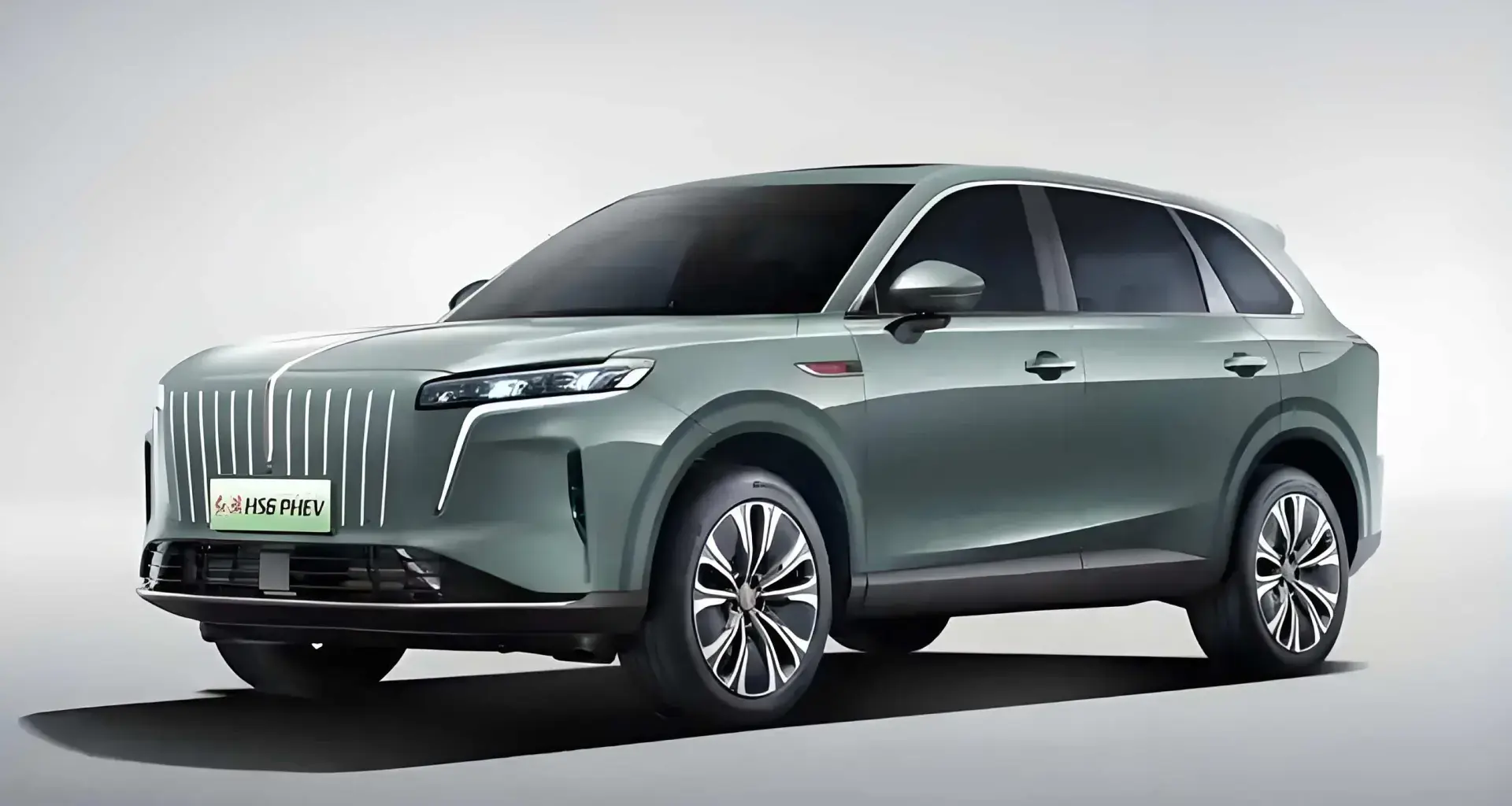 Новый HONGQI HS6 PHEV устанавливает мировой рекорд Гиннесса, преодолев 2327 км на одном баке