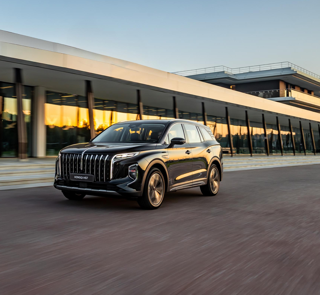 Кроссоверы. Hongqi HS7