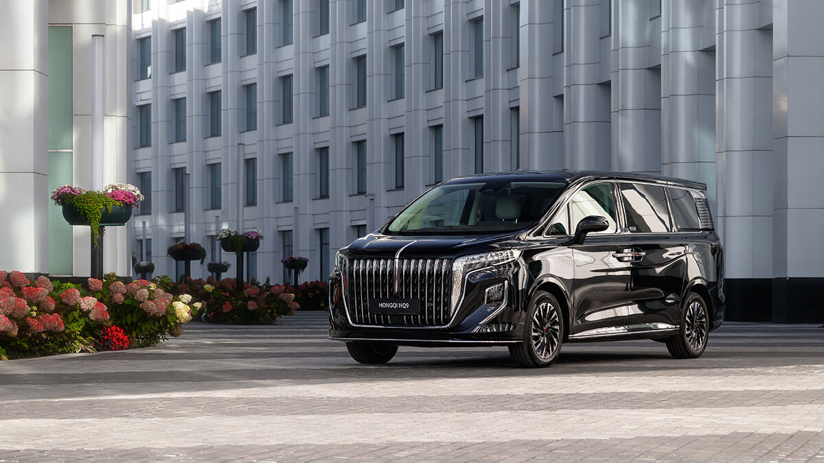 Российское деловое издание «Ведомости» рассказывает, как бизнес-шаттл HONGQI HQ9 создает деловую атмосферу в поездках