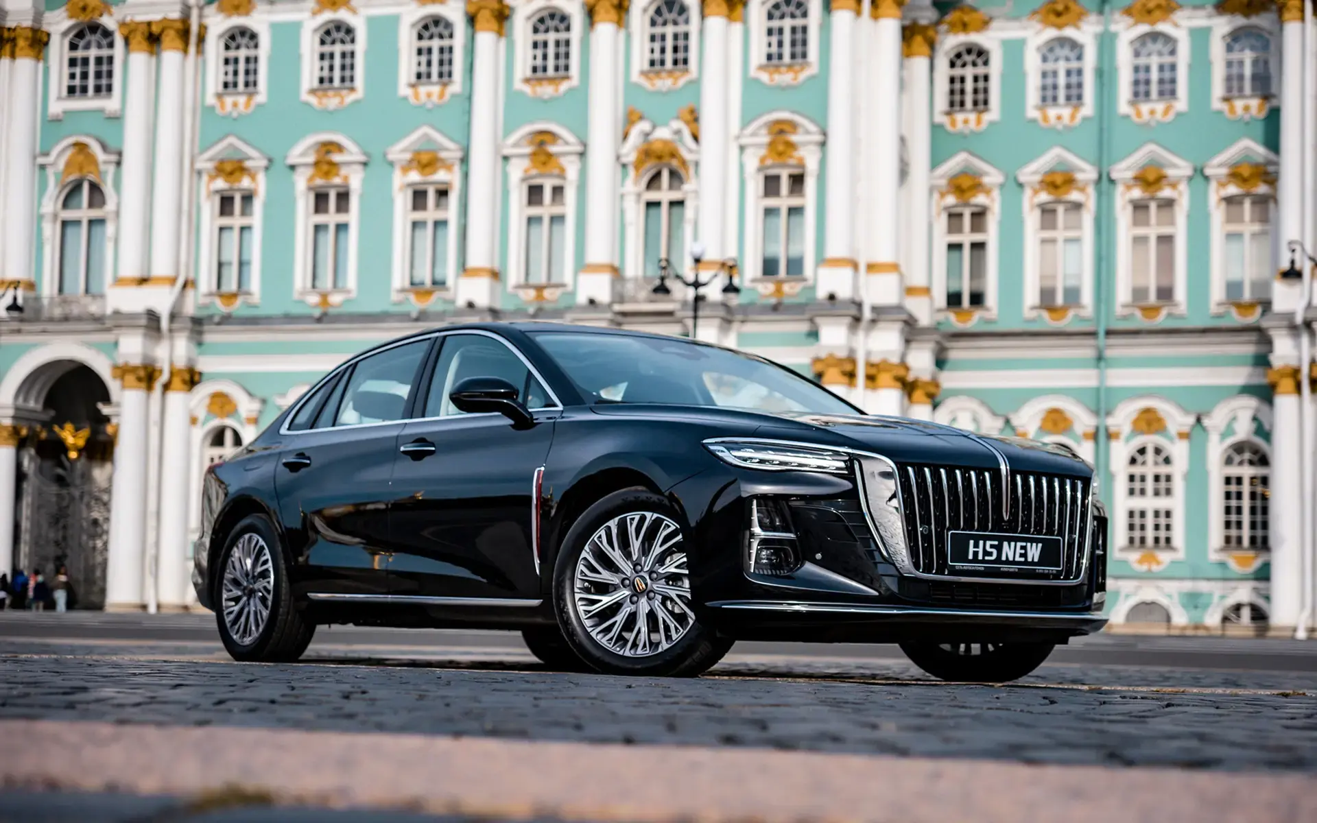 "Автовзгляд" о премиум-стиле и амбициозных планах в России