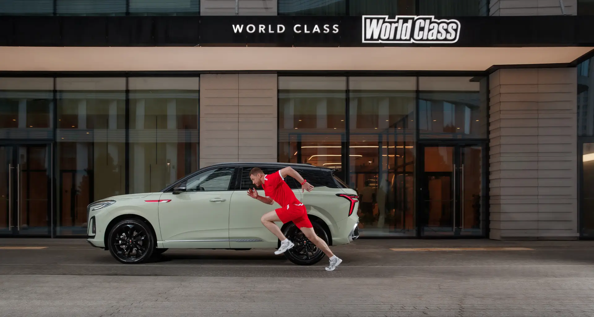 HONGQI и World Class представляют партнерство для ценителей премиального образа жизни