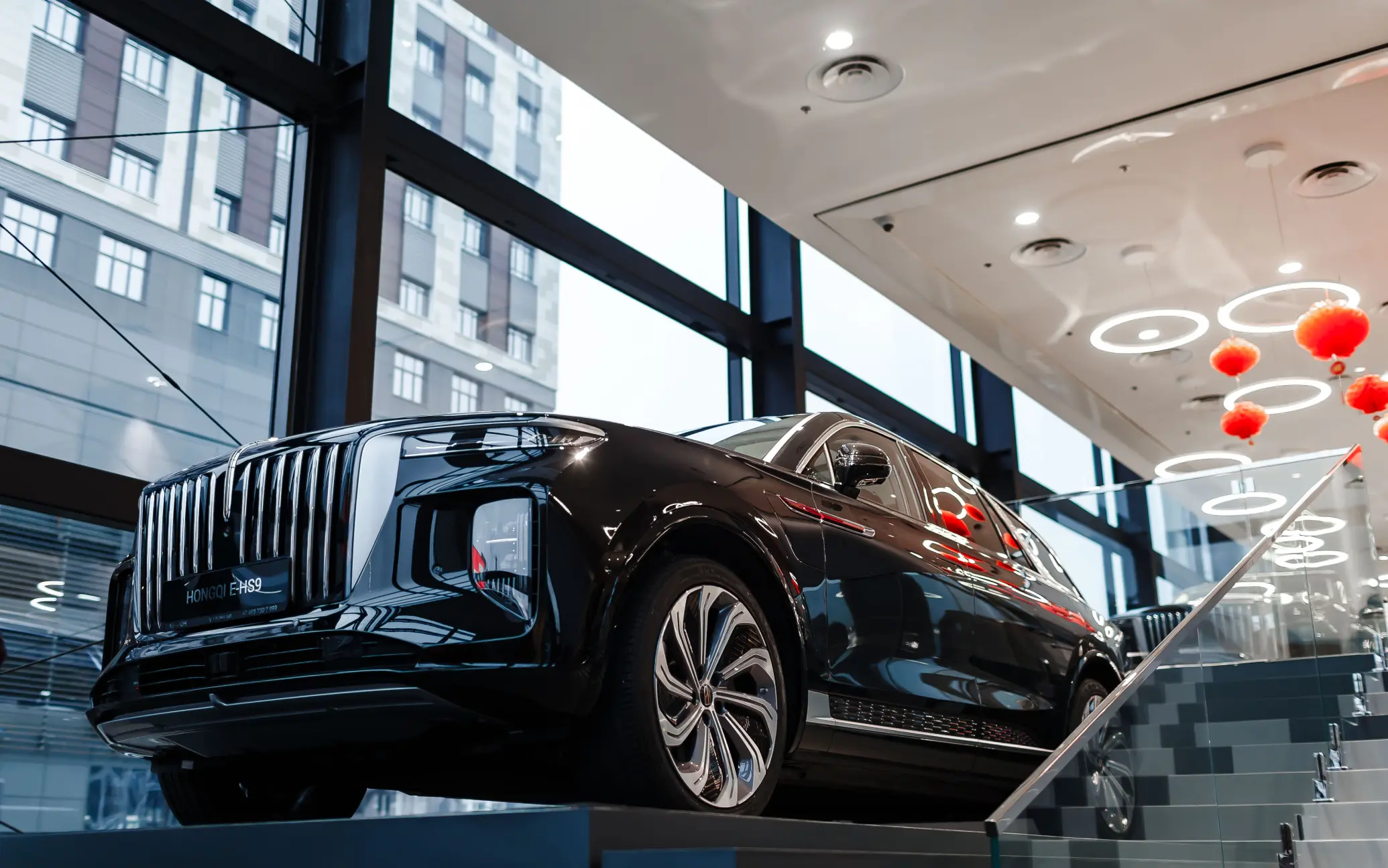 HONGQI В РОССИИ:  РОСТ ПРОДАЖ НА 56% В 2025 ГОДУ И СТРАТЕГИЧЕСКИЕ ПЛАНЫ 2026