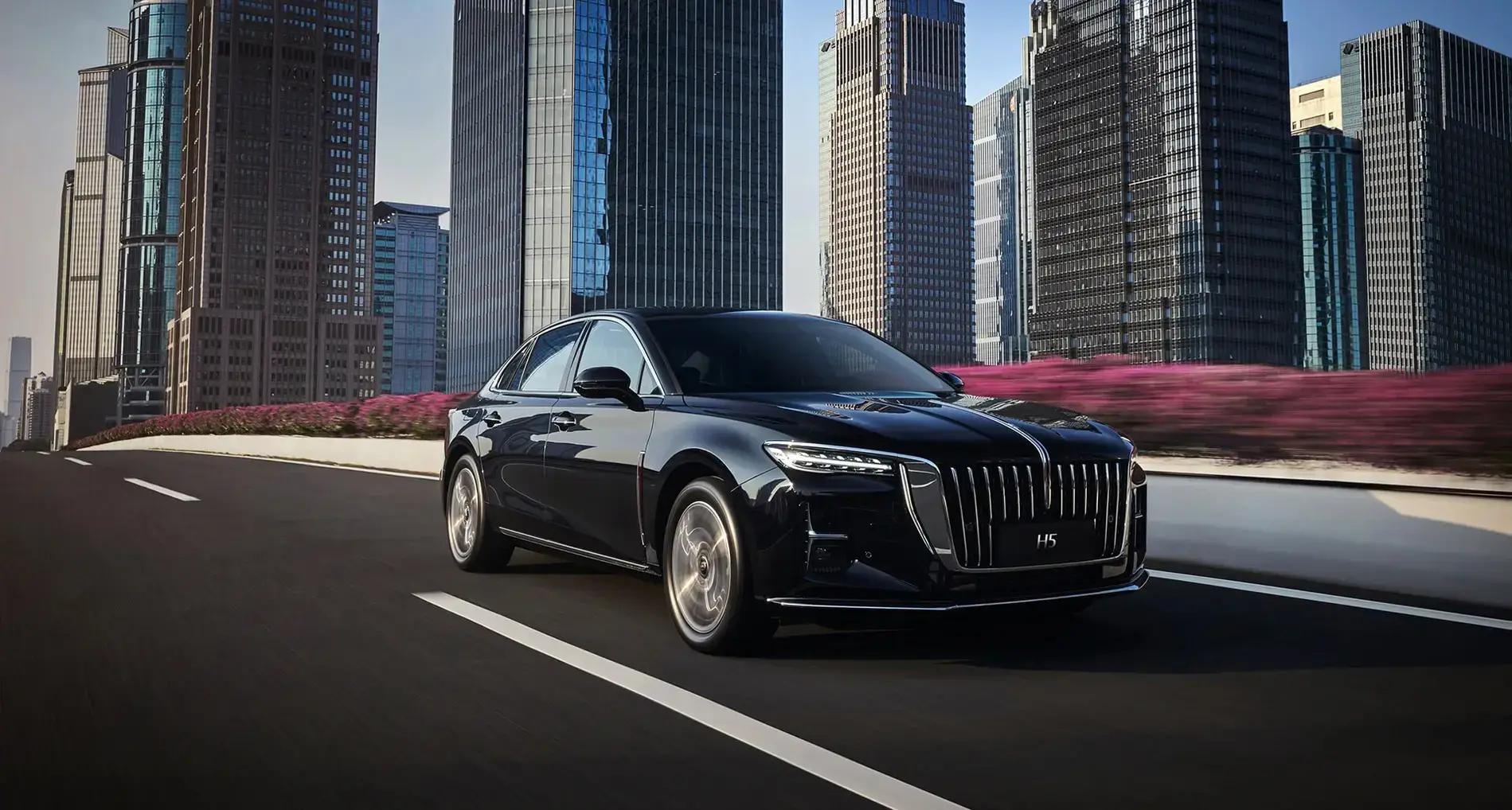 Обзор HONGQI H5